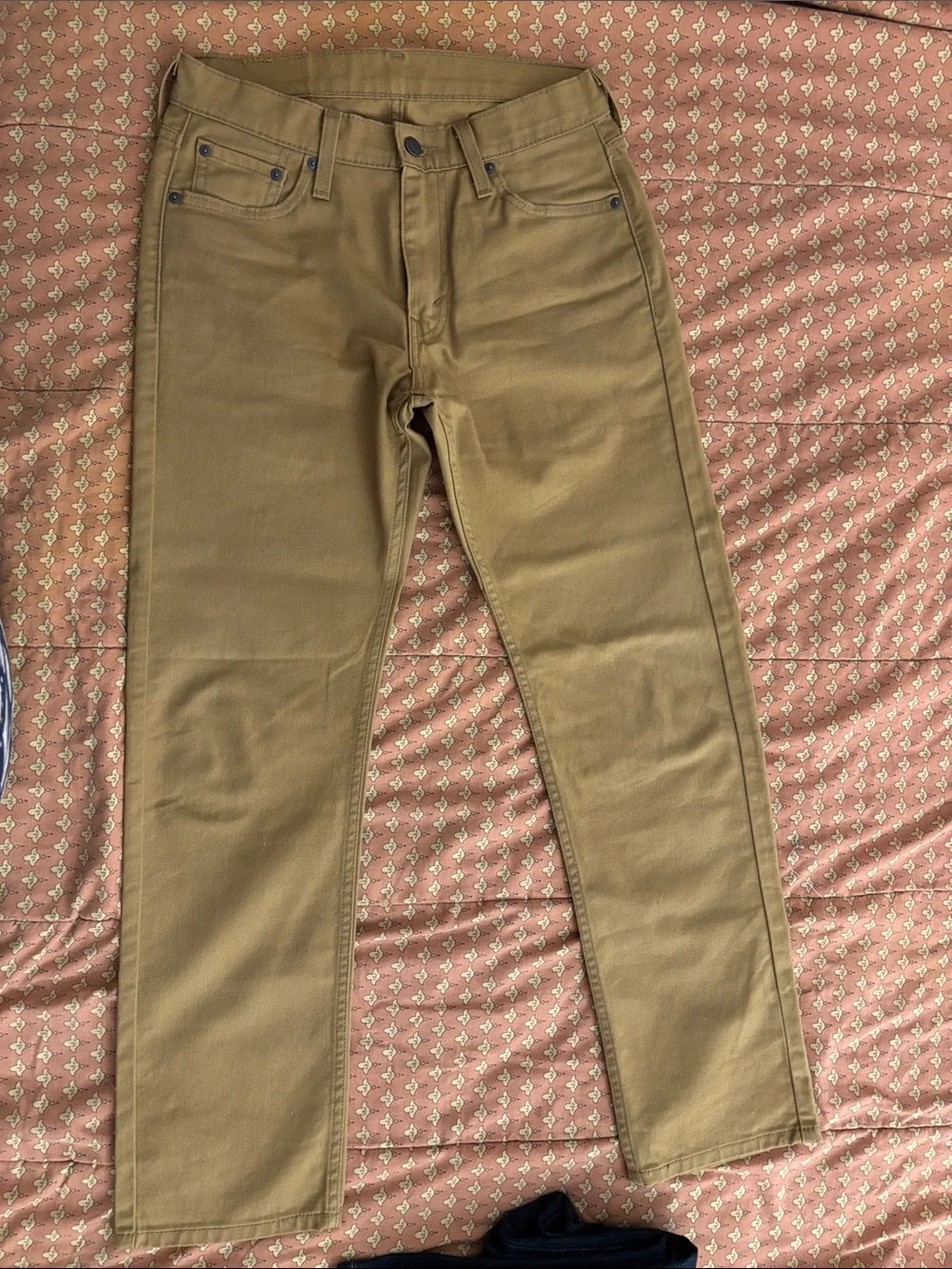 511 & 513 Levi's Slim Straight Jeans in Dark Blue Denim and Khaki Size 29x30